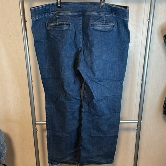 Womens Denim Jeans, Classic Fit, Two Button Waist, Comfort Style, Blue - Picture 3 of 5